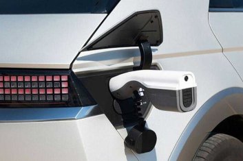 Hyundai'den elektrikli araçta enerji devrimi! Benzin dönemi sona eriyor