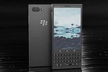 Tuşlu Telefonları ‘Akıllı’ Telefonlara Yenilen Blackberry, Elindeki Tüm ‘Teknolojileri’ Sattı